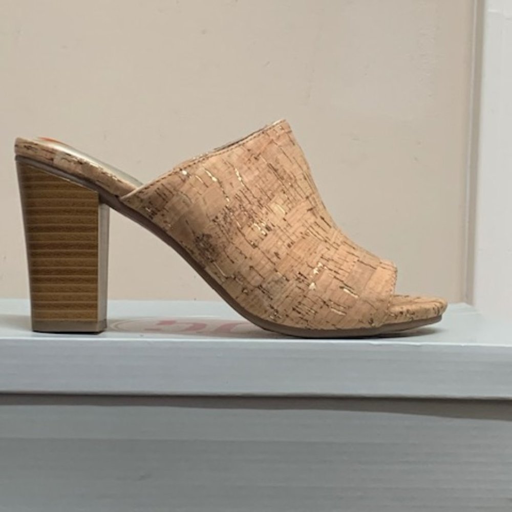 Cork slide in
